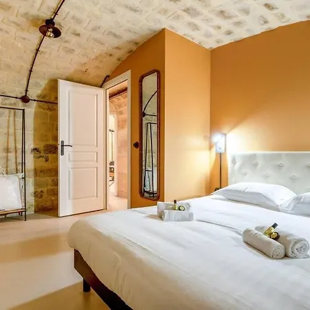 Nouveau - Industrial - 6p - Gym/sauna Apartment *